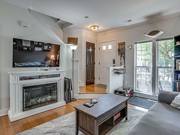 5th image of 8336 Hunter Murphy Cir