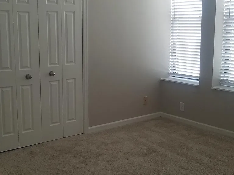 2320 S Grand Blvd #200 — Photo 11