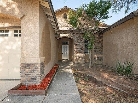 2nd image of 1927 N Madera Ct