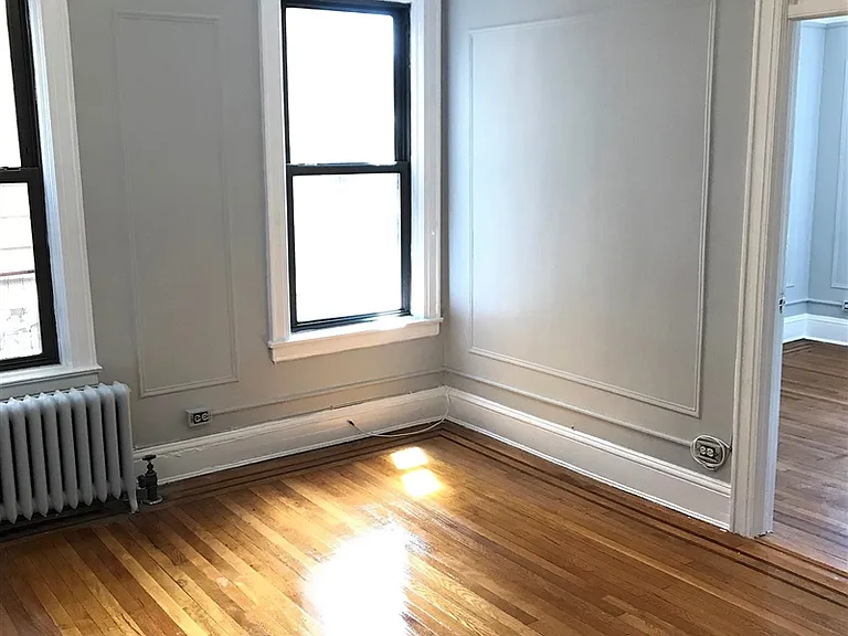 24-46 38th St #1R — Photo 12