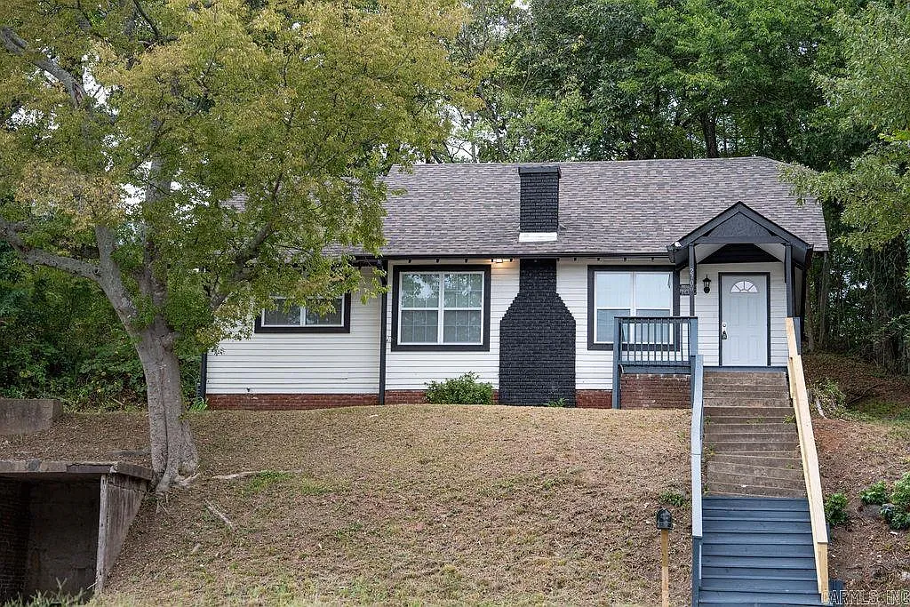 2700 Martin Luther King Dr, Little Rock AR - Owner Finance Home