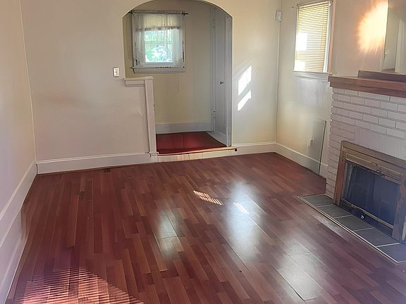 2nd image of 633 Elbon Ave