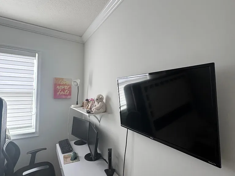 1627 SW 37th Ave #403 — Photo 4