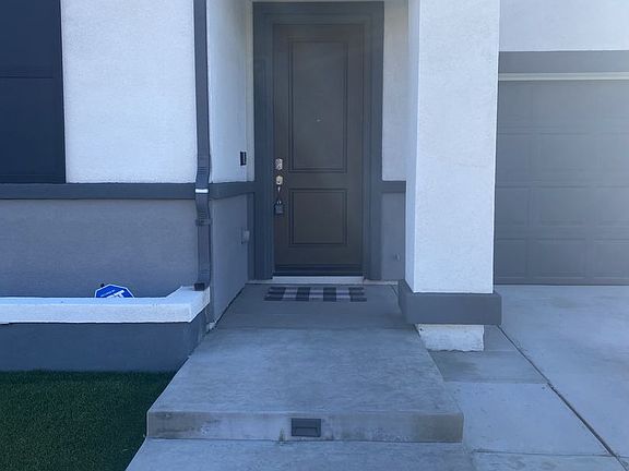4th image of 29107 Cosmos Ave