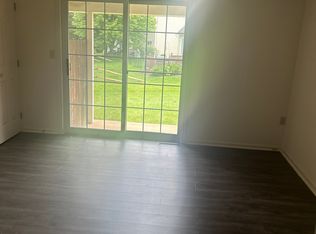375 Coreopsis Dr, Lancaster, PA