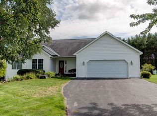 3887 Stoneridge Dr, Traverse City, MI 49684