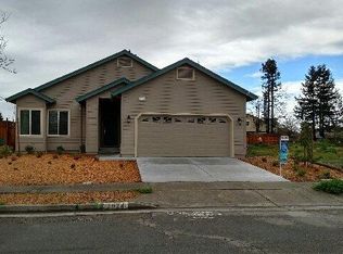 2024 Shelbourne Way, Santa Rosa, CA 95403