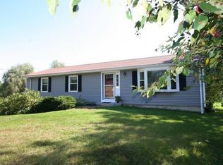 215 Post Rd, North Hampton, NH 03862