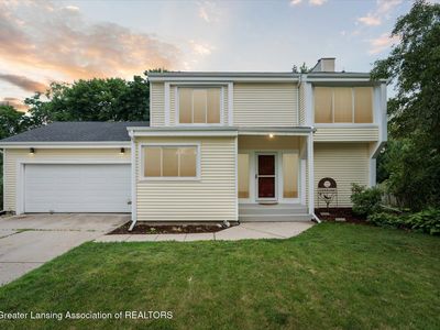 810 E Maple St, Mason, MI, 48854