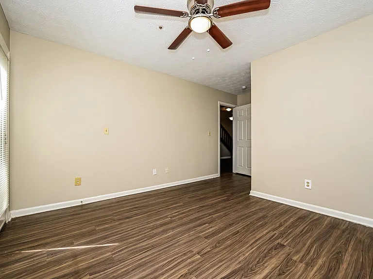 5796 Trent Walk Dr — Photo 10
