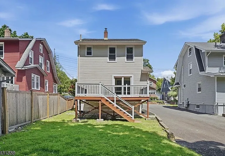 55 Yantecaw Ave — Photo 28
