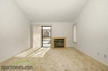 2nd image of 600 Wilbur Ave