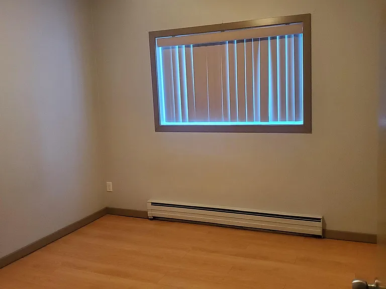 900 Norwich Ave #203 — Photo 11