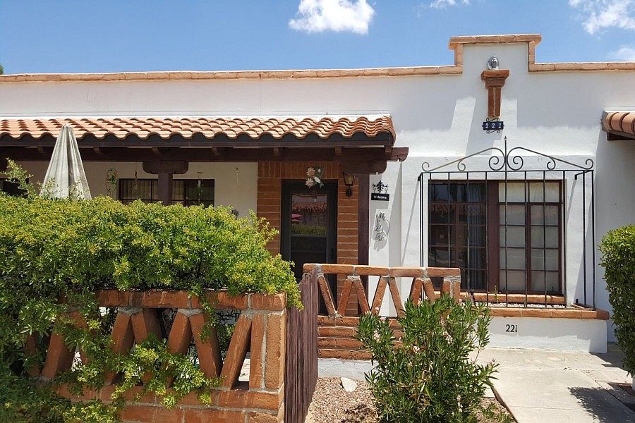 1st image of 221 S Paseo Pena