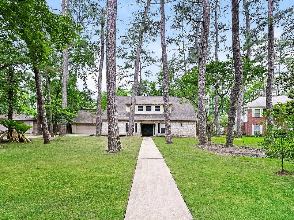 16911 Memorial Oaks Ln