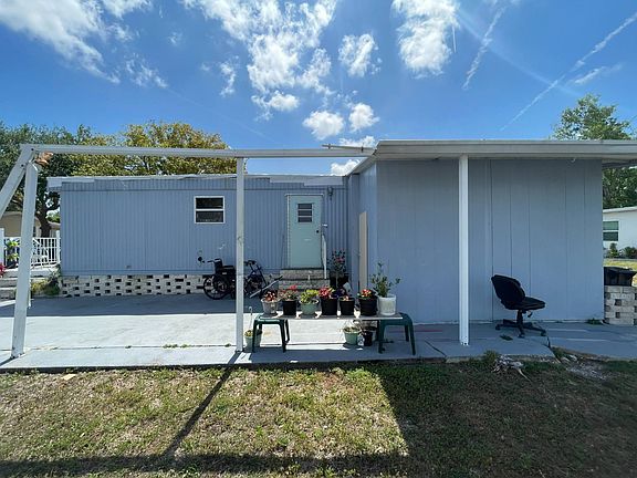 3rd image of 167 Windsor Dr