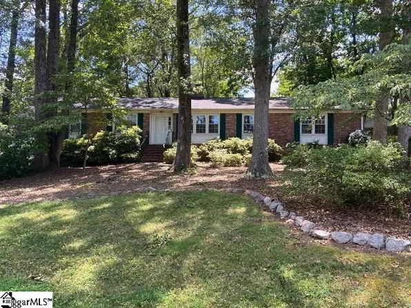 112 Great Glen Rd, Greenville, SC 29615