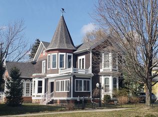 224 S Main St, Marine City, MI 48039