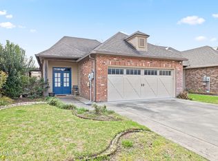 120 Oakbend Dr, Lafayette, LA 70506