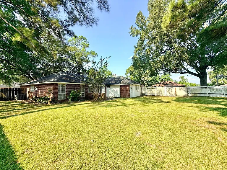 16405 Patton Ave — Photo 23