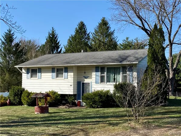 3326 State Route 49, Central Square, NY 13036