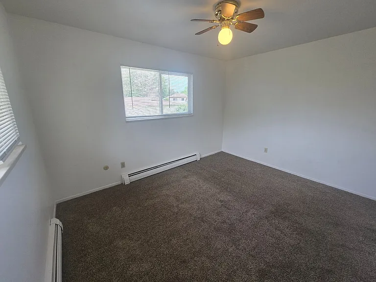 321 Bonnie Ct — Photo 10