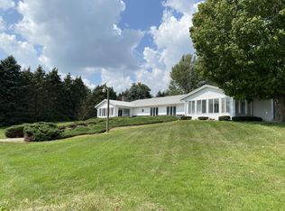 23883 Findley Rd, Sturgis, MI 49091