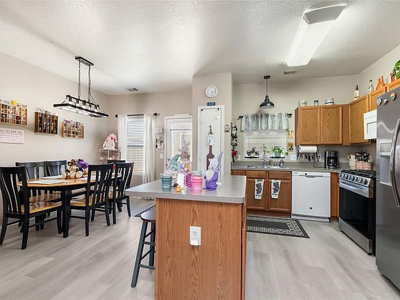 5th image of 2310 Prairie Forest Trl