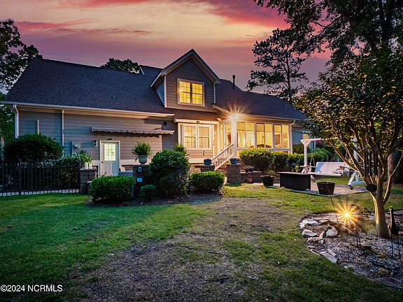 4th image of 1486 White Dogwood Court SE