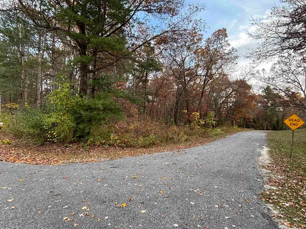 9526 Endicott Rd, Tomah, WI 54660