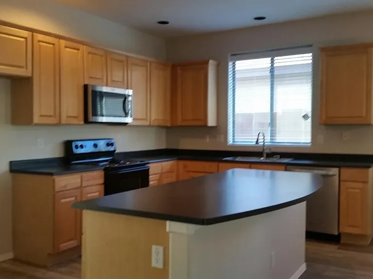 KITCHEN 2