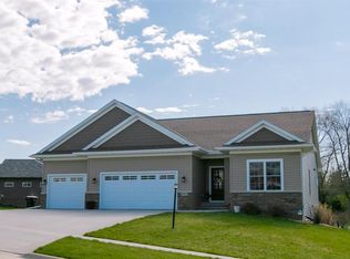 2861 Ash St, Coralville, IA 52241