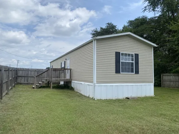 2770 Cherry St, Rutledge, TN 37861