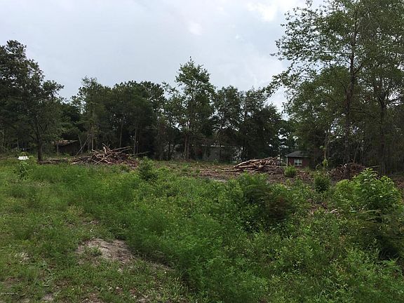 04 Wesley Rd lot right to left