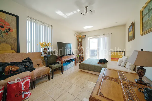 Rented by Sterling Realty Solution Inc | media 5