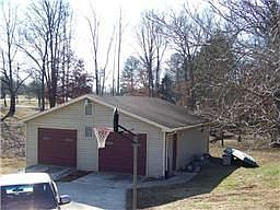 3rd image of 111 Gaul St