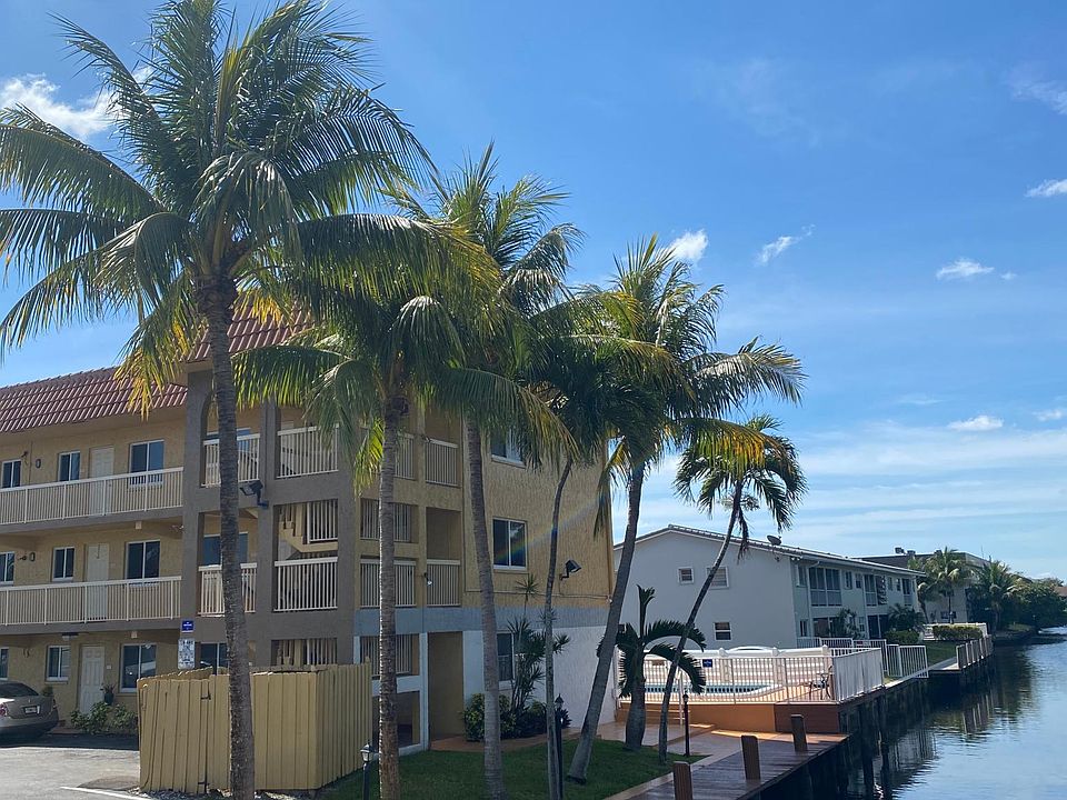 1st image of 1400 NE 56th St APT 204