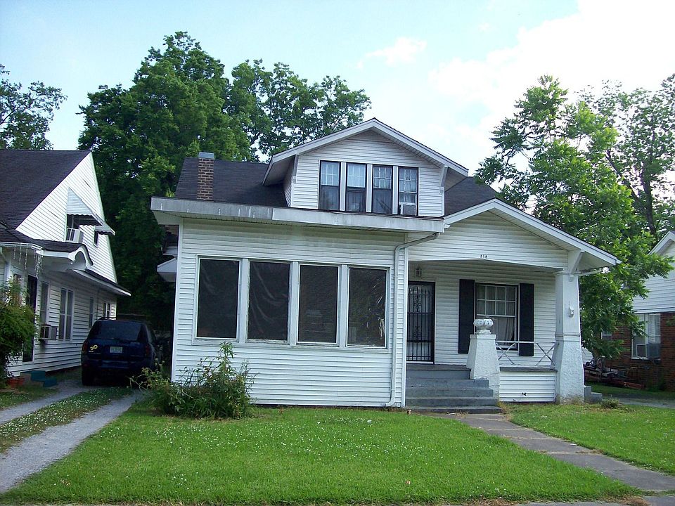 1st image of 318 School St