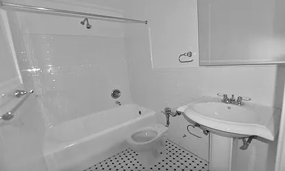 Rented by Manhattan Realty Group