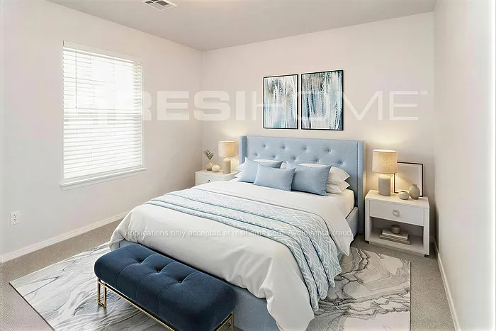3705 SW 44th St — Photo 6