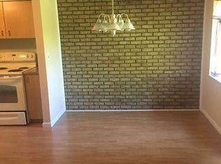 1016 Sanlin Dr, Coraopolis, PA 15108