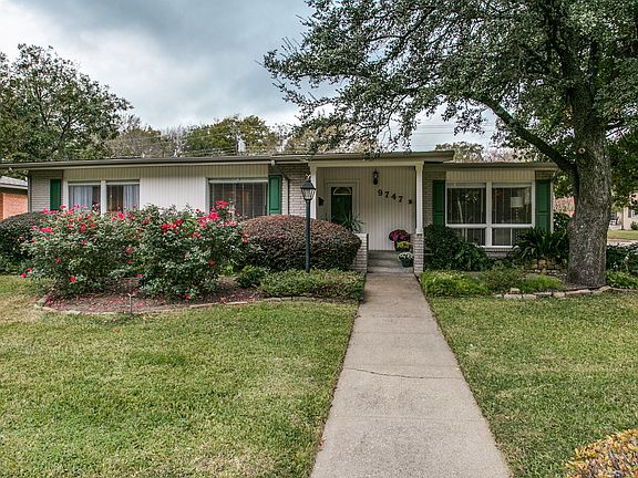 2nd image of 9747 E Lake Highlands Dr