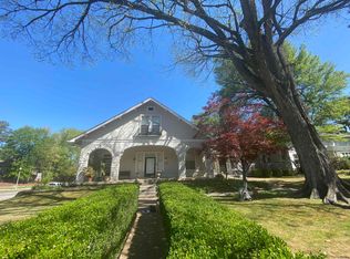 1702 Central Ave, Memphis, TN 38104
