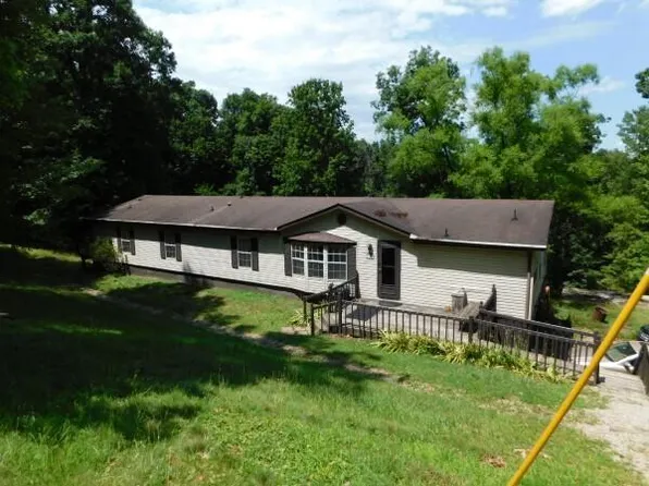 33130 Evening Dr, Logan, OH 43138