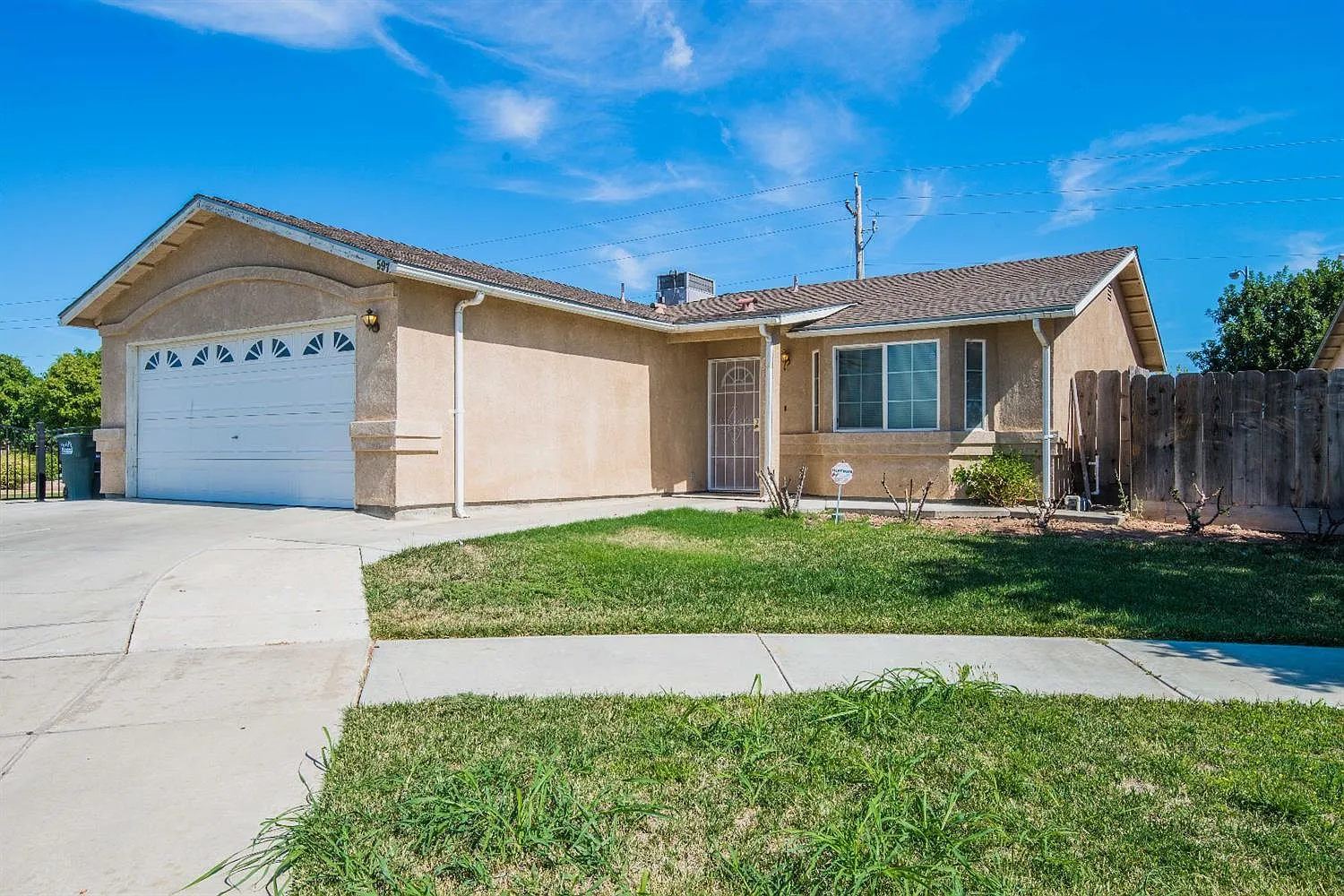 597 Monique Ct photo 1