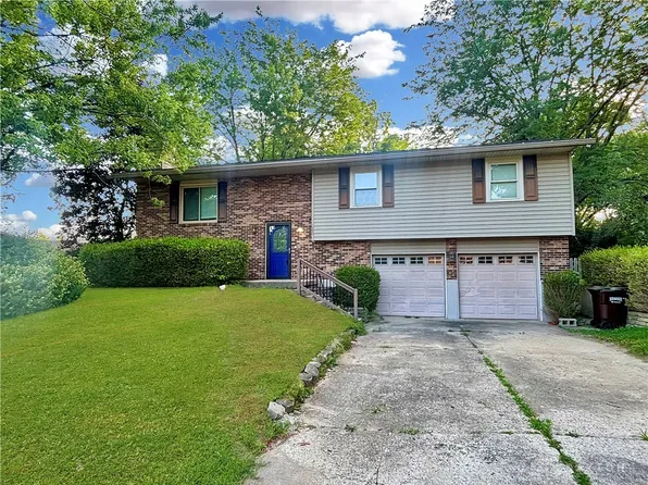 4460 E Mohave Dr, Dayton, OH 45431