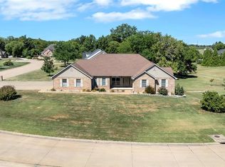 7731 Briar Creek Ln, Waterloo, IL 62298