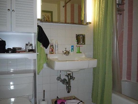 3rd image of 101 Monmouth St APT 512