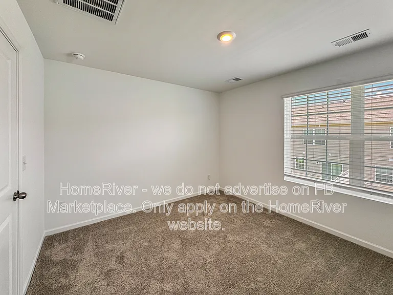 312 Livesey Ln — Photo 7