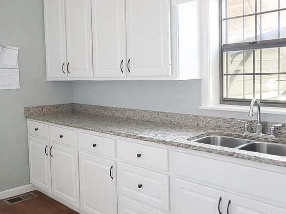 3rd image of 291 Culkin Rd